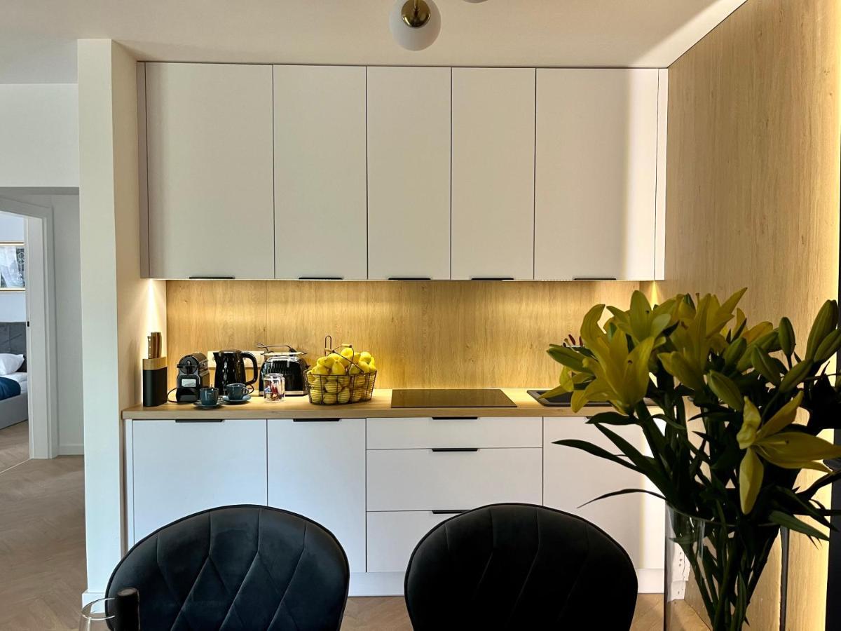 Apartamenty Maxa Czornyja Jelenia Gora Bagian luar foto