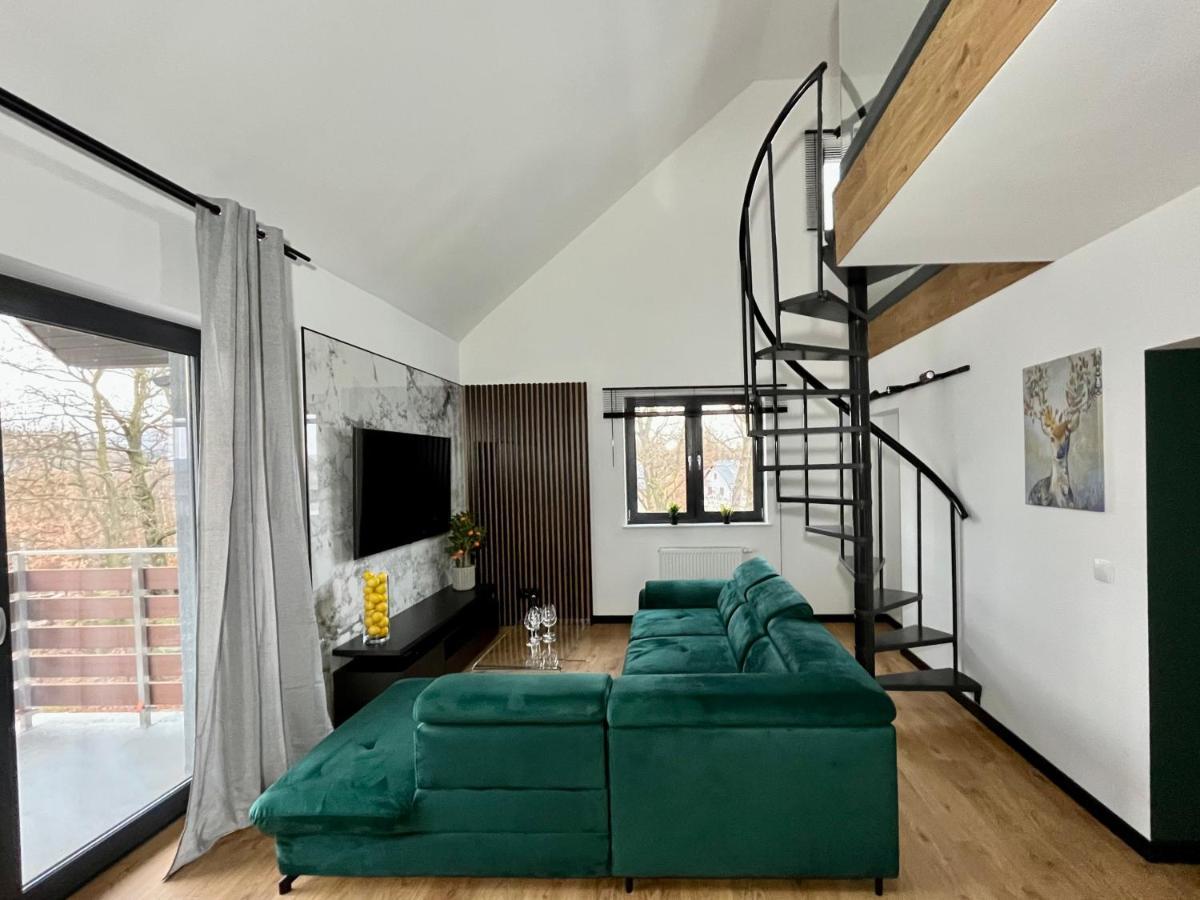 Apartamenty Maxa Czornyja Jelenia Gora Bagian luar foto