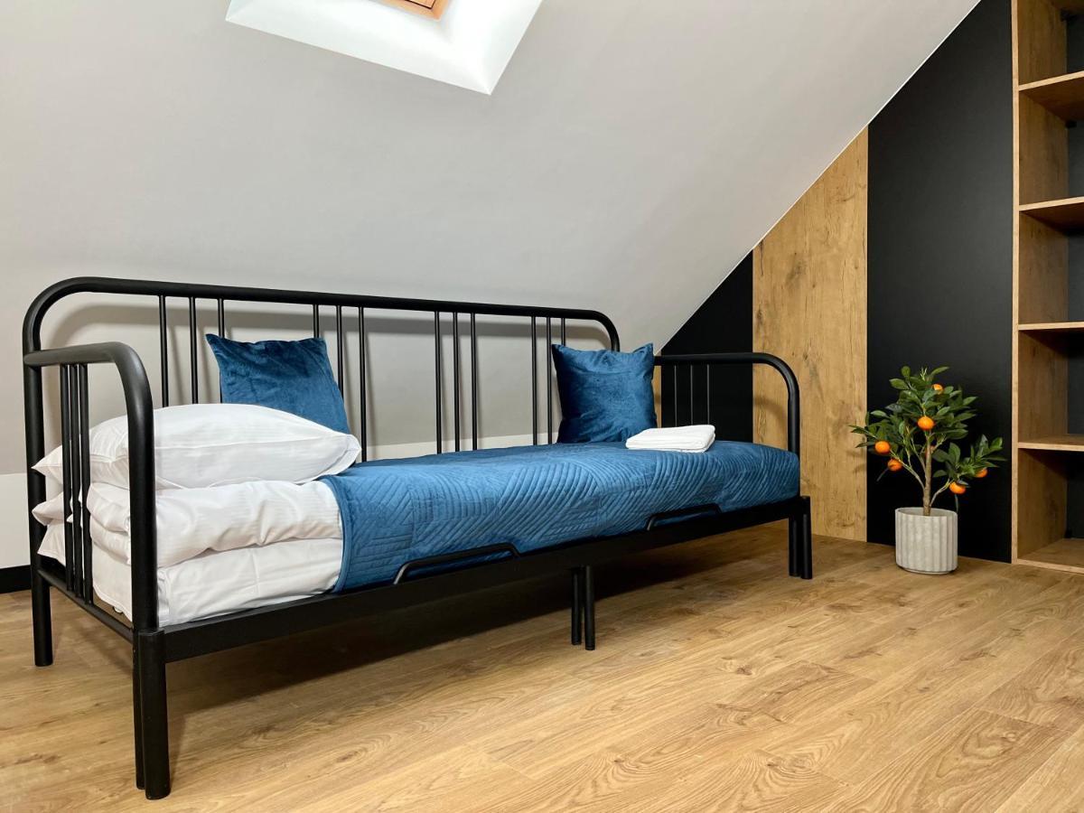 Apartamenty Maxa Czornyja Jelenia Gora Bagian luar foto