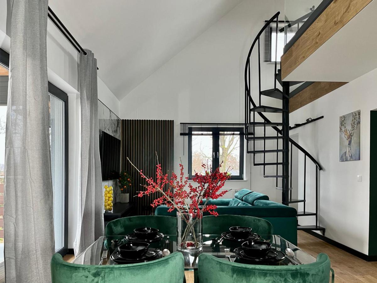 Apartamenty Maxa Czornyja Jelenia Gora Bagian luar foto