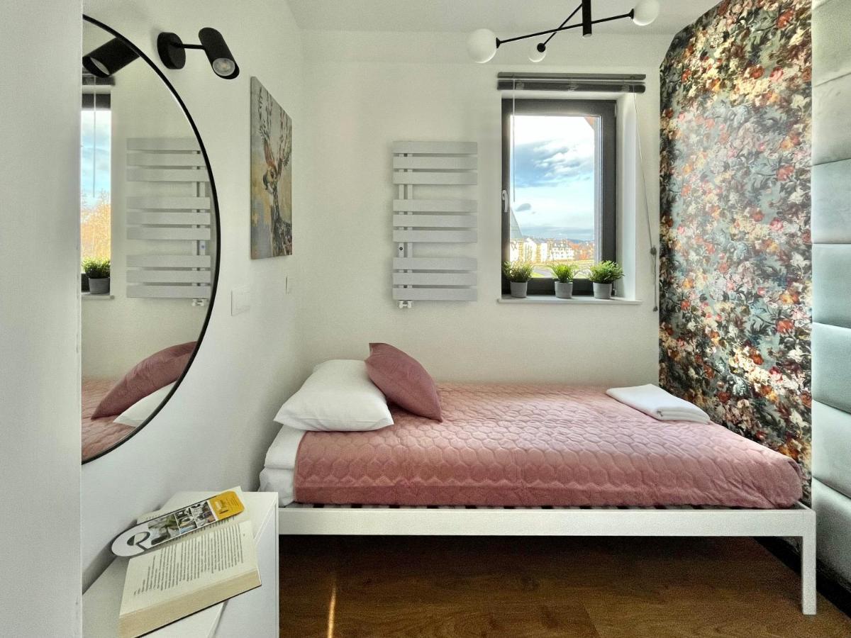 Apartamenty Maxa Czornyja Jelenia Gora Bagian luar foto