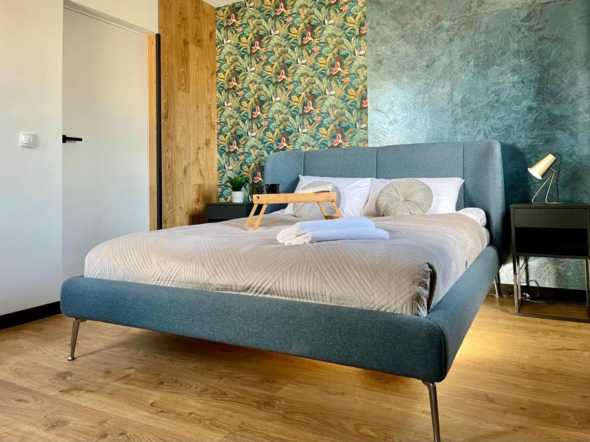Apartamenty Maxa Czornyja Jelenia Gora Bagian luar foto