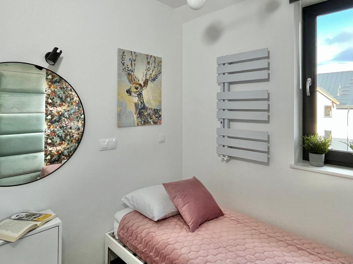 Apartamenty Maxa Czornyja Jelenia Gora Bagian luar foto