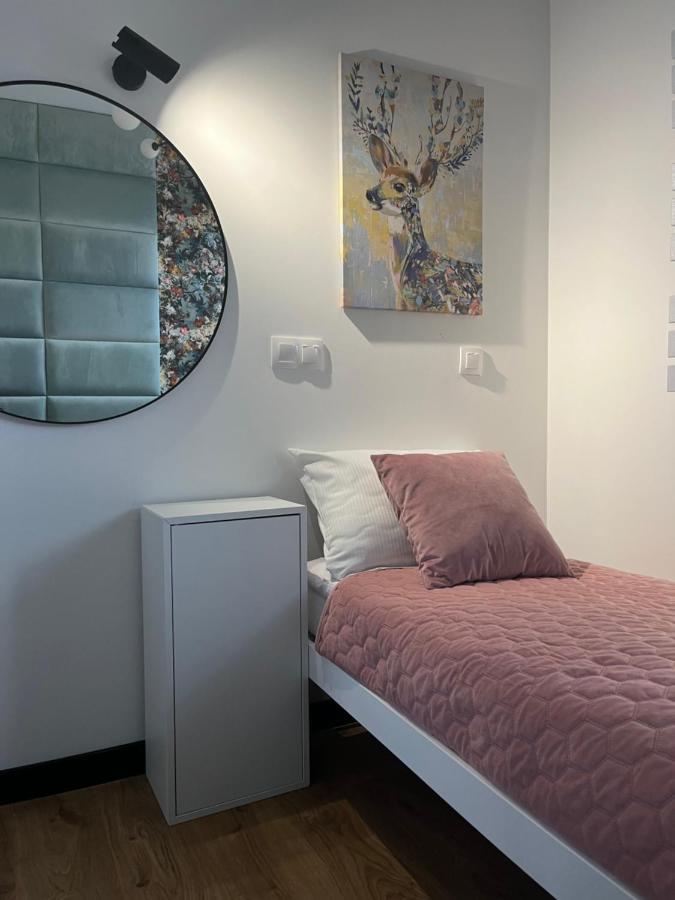 Apartamenty Maxa Czornyja Jelenia Gora Bagian luar foto
